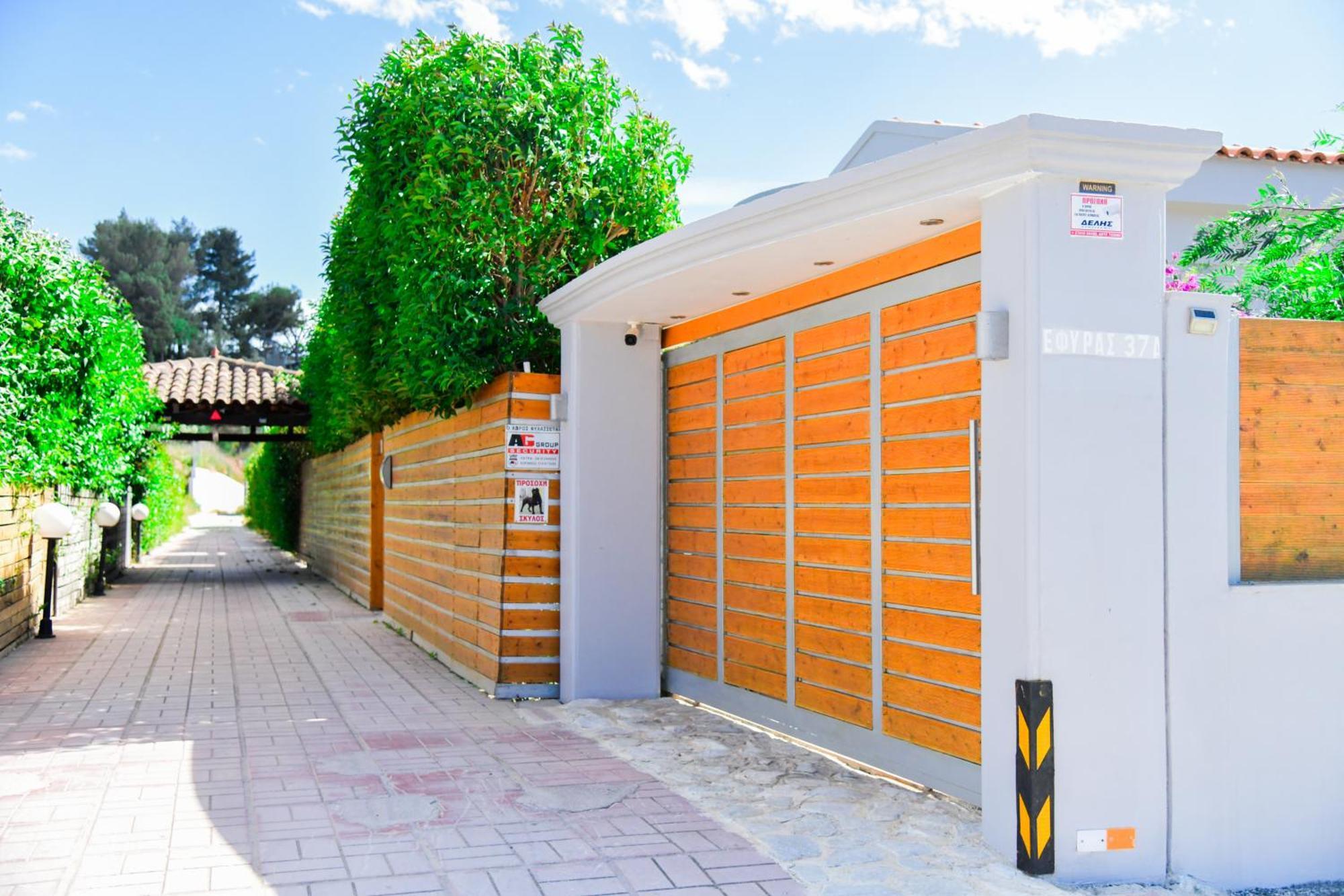 Angel Paradise Villa Corinth Exterior foto